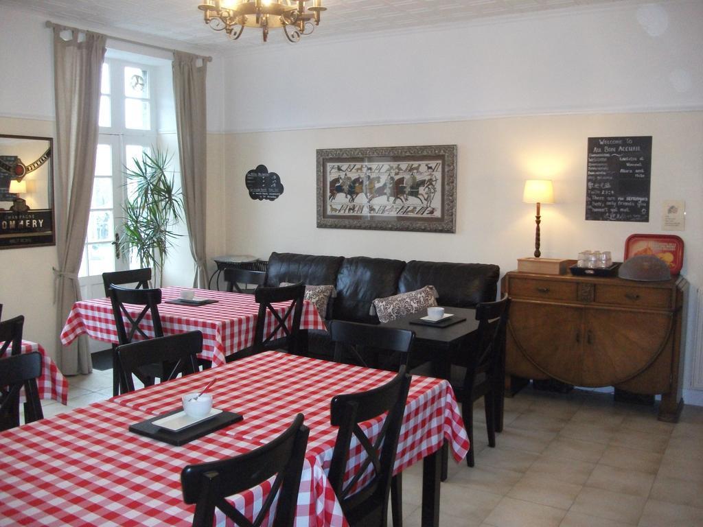 Bed and Breakfast Au Bon Accueil Saint-Marcan Екстер'єр фото