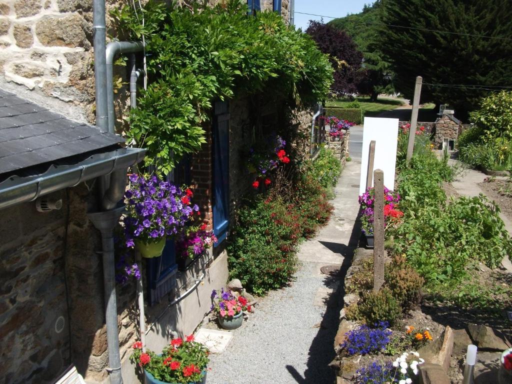 Bed and Breakfast Au Bon Accueil Saint-Marcan Екстер'єр фото