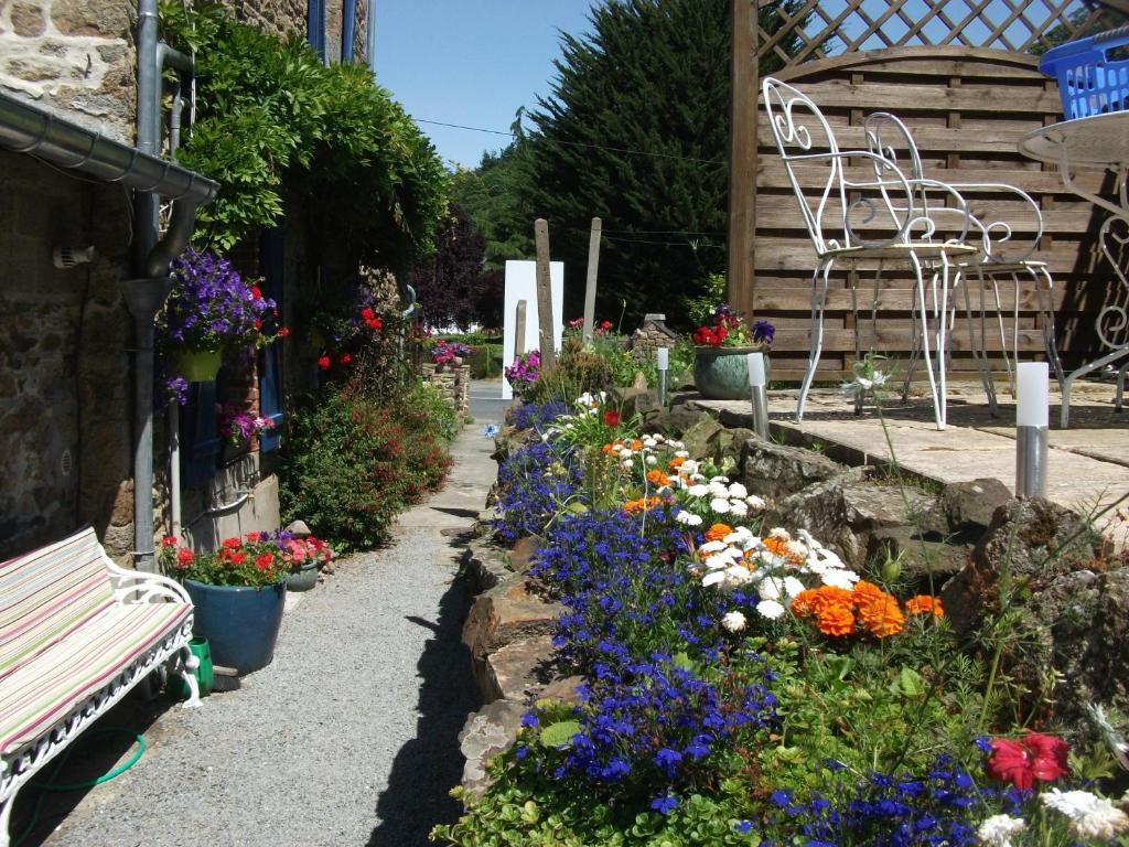 Bed and Breakfast Au Bon Accueil Saint-Marcan Екстер'єр фото
